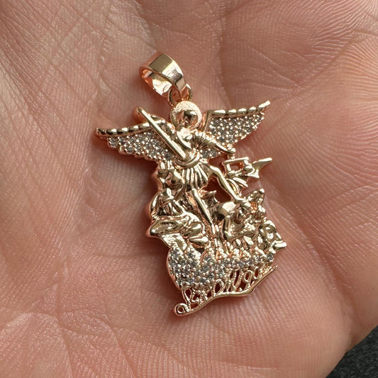 Dije San Miguel Arcangel Tono Oro Rosa 18K