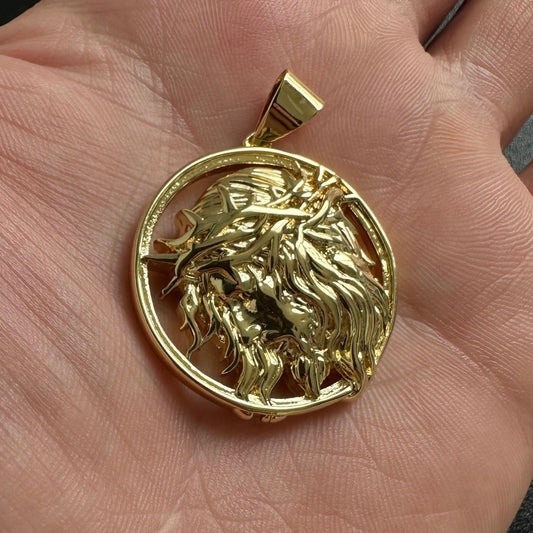 Dije Cristo Tono Oro 18K